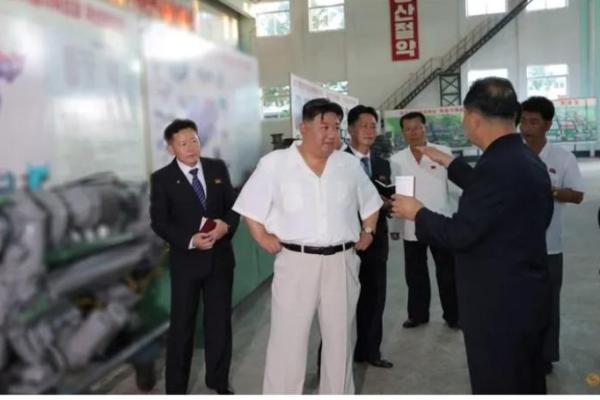 Pyongyang juga mengatakan akan meningkatkan pencegahan militernya terhadap Amerika Serikat (AS) dan Korea Selatan.