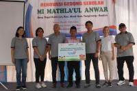  KTB Beri Bantuan Sarana Pendidikan MI Mathla`ul Anwar Tangerang