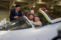 Kim Jong Un Kunjungi Pabrik Jet Tempur Rusia, Korsel Meradang