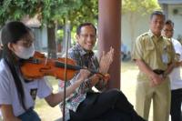 Nadiem Puji Pembelajaran SMKN 2 Kasihan, Sekolah Putri Ariani