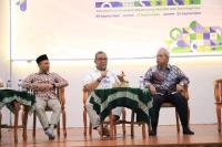 Perguruan Tinggi Harus Menyesuaikan Diri Dengan Perkembangan Dunia Kerja