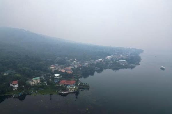 Manila Dilanda Kabut Asap dan Gas Vulkanik Gunung Berapi, Sekolah Ditutup