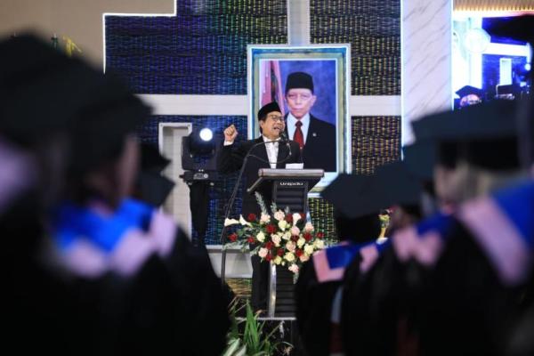Gus Halim Ajak Lulusan Perguruan Tinggi Jadi Kepala Desa