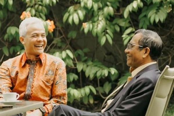 Istri Calon Presiden Ganjar Pranowo, Siti Atikoh menyampaikan komitmen pasangan calon Ganjar-Mahfud untuk menangani masalah pangan nasional dan fluktuasi harga sembako yang tidak stabil. 