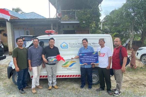 Tingkatkan Akses Kesehatan, PTPN III Hibahkan Ambulans untuk Masyarakat Tanjung Selor Timur