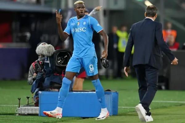 Hubungan Napoli-Osimhen Memburuk, Pelatih Buka Suara