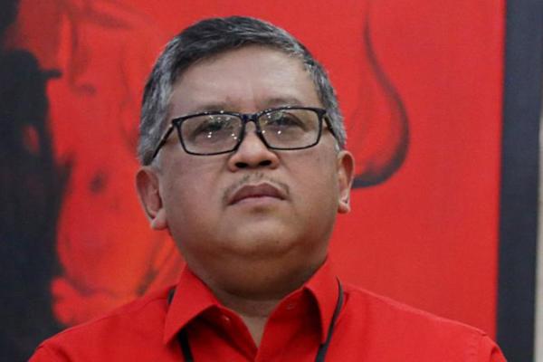 DPP PDIP setelah melakukan konsolidasi dengan jajaran DPD dan DPC, kami tentu saja, meskipun ditinjau dari kursi DPR RI perolehan berdasarkan perkiraan sementara adalah 110 kursi DPR RI, kami mengucapkan syukur.