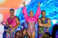 Terkena Infeksi Sinus, Pink Kecewa Batalkan Summer Carnival Tour