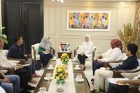 Menaker-Aspek Indonesia Bahas Digitalisasi Sektor Perbankan