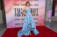 Nonton Film Taylor Swift: The Eras Tour, Swifties Kompak Pakai Gelang Persahabatan