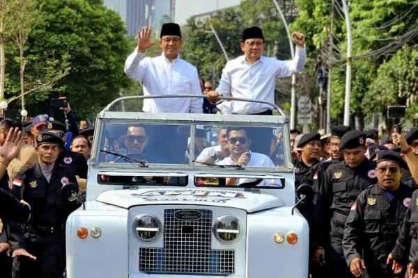 Bacapres Anies Baswedan dan Bacawapres Muhaimin Iskandar (Cak Imin) (Pasangan AMIN) resmi mendaftar ke Komisi Pemilihan Umum (KPU).