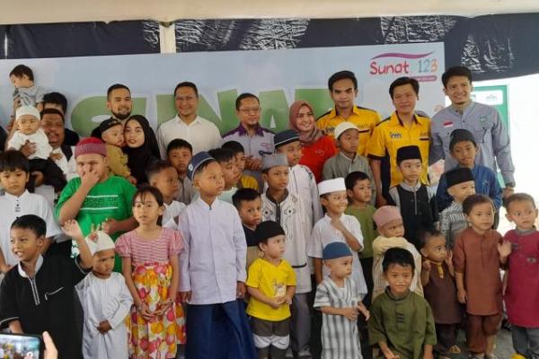 Kajian Musawarah bekerjasama dengan Klinik Sunat 123 adakan kegiatan khitanan bertemakan “Sunat Bareng Riko”