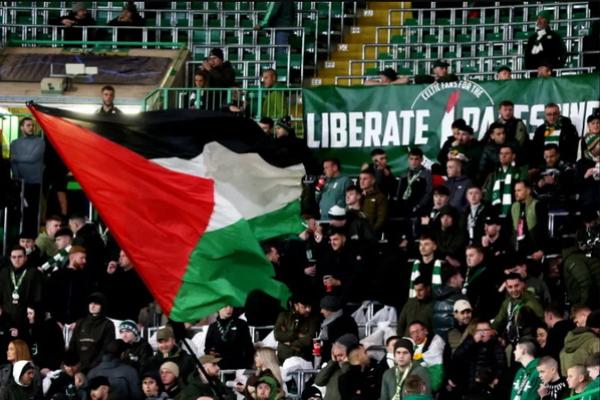 Suporter Kibarkan Bendera Palestina, Celtic Dijatuhi Denda 