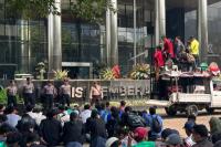Gelar Aksi Demo, Mahasiswa Dukung KPK Lawan Korupsi