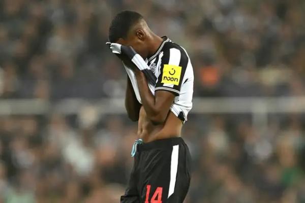 Newcastle Terpukul Menyusul Cederanya Murphy dan Isak