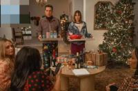 Liburan Natal Keluarga Jennifer Garner dan Ed Helm Kacau, Tonton Trailernya!