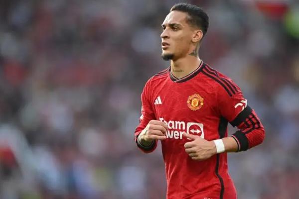 Antony Masuk Daftar Jual, Gabung Sancho dan Martial