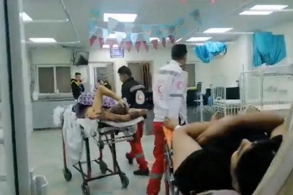 Tak Ada Tujuan, Pengungsi Terus Meningkat Berlindung di Rumah Sakit Eropa Gaza