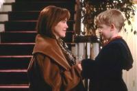 33 Tahun Berlalu, Macaulay Culkin Bertemu Ibunya Catherine O`Hara di Home Alone 