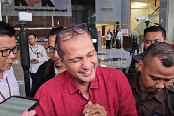 Desakan ini menyusul ditetapkannya Eddy Hiariej sebagai tersangka kasus dugaan suap dan gratifikasi.