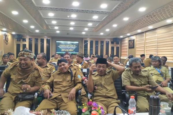 Dalam rangka menjaga kondusivitas menjelang Pemilu, maka Kepala Desa Indonesia Bersatu tidak akan turun ke jalan.