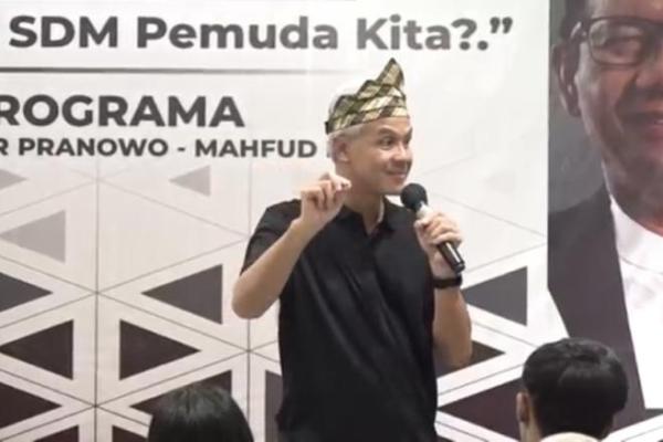 Calon Presiden nomor urut tiga Ganjar Pranowo menegaskan komitmennya dalam perkembangan dunia olahraga di tanah air.