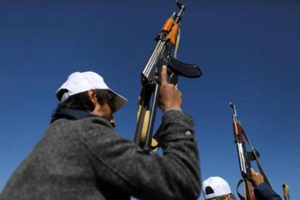 Houthi Yaman Resmi Gabung Kubu Iran Lawan Israel