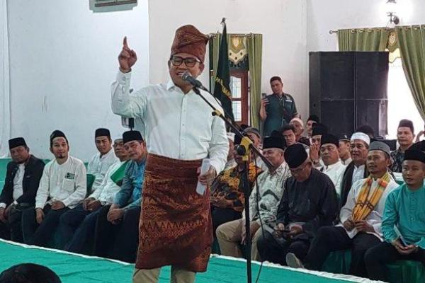 Pendidikan menjadi prioritas. Sumber daya manusia akan menjadi kekuatan dan keunggulan bangsa. Guru-guru menjadi ujung tombak kemajuan, karena itu guru-guru harus makmur dan sejahtera