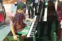 Mainkan Yamaha TransAcoustic Piano Terbaru, Ananda Sukarlan Bawakan Lagu Rapsodia Nusantara
