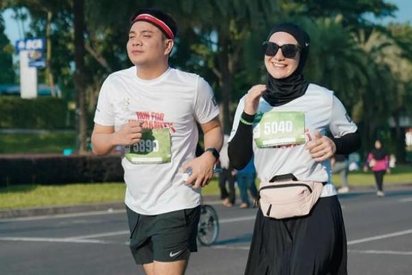 Irish Bella menikmati kehidupannya dengan lari marathon disaat Ammar Zoni terpenjara.