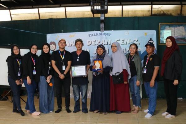 Mahasiswa Magister Ilmu Komunikasi Fakultas Falsafah dan Peradaban Universitas Paramadina menggelar kegiatan pemberdayaan kepada masyarakat (PKM)