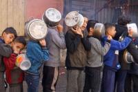 Perang Menghambat Pengiriman Makanan, Anak-anak Gaza Sering  Pusing karena Kelaparan