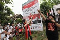 Sosialisasikan KTP Sakti, TPN Ajak Masyarakat Karawang Lapor Bila Ada Kecurangan di Pilpres 2024