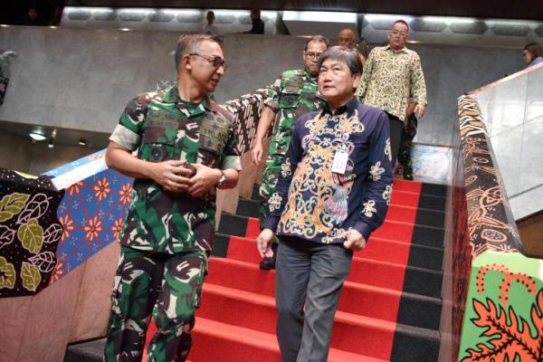 Perkuat IKN, Kemendes Gelar Transmigrasi TNI AD