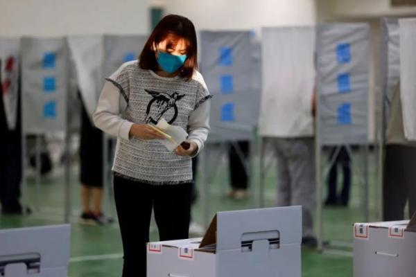 Lai dari Partai Berkuasa Taiwan Pimpin Pemilihan Presiden