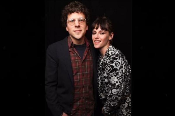 15 Tahun Berpisah, Kristen Stewart dan Jesse Eisenberg Bertemu Lagi di Festival Film Sundance