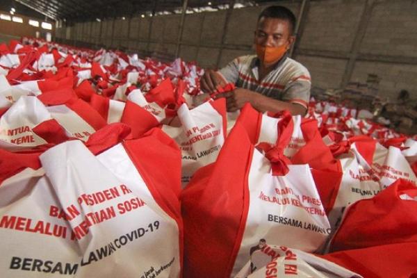 Penerima Bansos Bukan Objek Politik, Negara Harus Melindungi