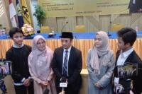 Ustadz Yusuf Mansur Sukses Raih Gelar Doktor