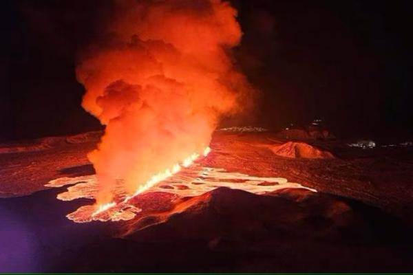 Status Waspada Meningkat Jadi Darurat Usai Gunung Berapi Islandia Meletus Lagi