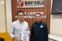 Relawan WJS Serahkan Laporan Dugaan Pelanggaran Pemilu ke Bawaslu