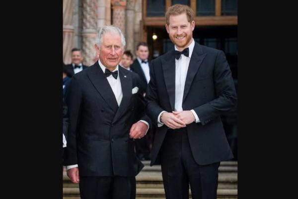 Jika Diminta Raja Charles, Pangeran Harry Siap Bertugas untuk Kerajaan Inggris