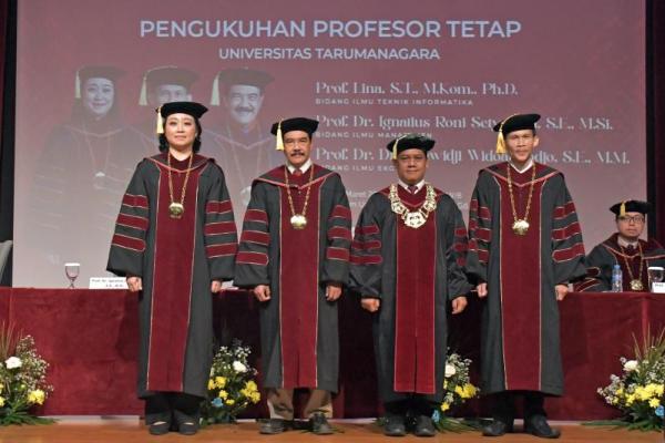 Universitas Tarumanagara (Untar) mengukuhkan tiga guru besar dari Fakultas Teknologi Informasi (FTI) dan Fakultas Ekonomi Bisnis (FEB)