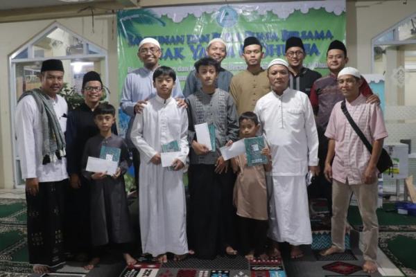 Bulan Ramadan, BKM Nururrohman berikan santunan ke anak Yatim dan Duafa