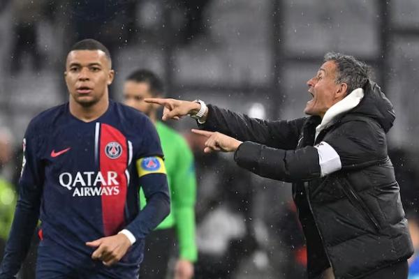 Perlakuan Enrique Bikin Mbappe Makin Yakin Hengkang