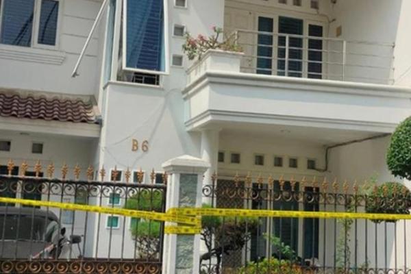 Ditipidnarkoba Bareskrim Polri gerebek pabrik ekstasi rumahan milik Fredy Pratama di Sunter.
