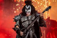 Jual Katalog Kiss, Gene Simmons tak Ingin Tur Sampai Tua