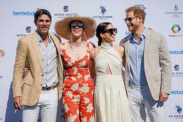 Meghan Markle dan Pangeran Harry Tampil Mesra, Kesepakatan Proyek Netflix?