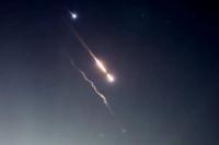 Militer AS Klaim Hancurkan 80 Drone dan Enam Rudal yang Diluncurkan dari Iran dan Yaman