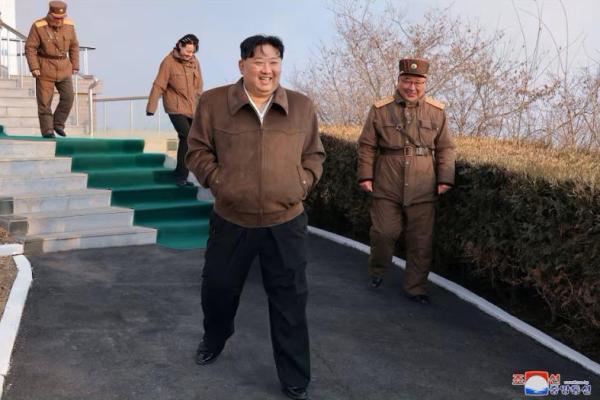Korea Utara Merilis Lagu yang Memuji Pemimpin Kim sebagai Ayah yang Ramah
