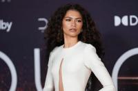 Noon, Anjing Peliharaan Zendaya Lebih Sayang dengan Tom Holland